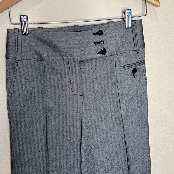 BCBG Gray Herringbone Wide Leg Trousers Sz 0 - Picture 2 of 7